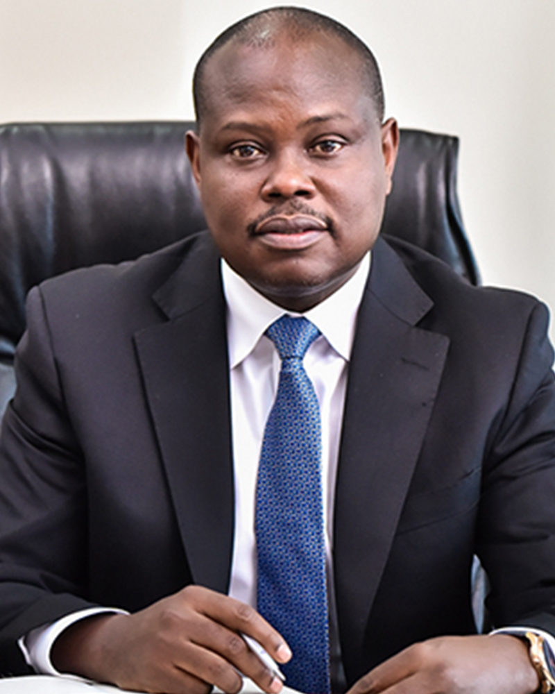 Edward Akol